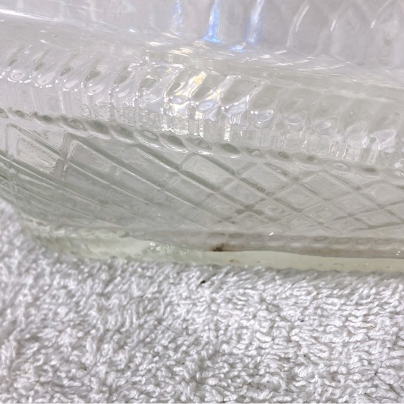 Vintage Unique Clear Glass Ship Decanter Bottle W Lid - Picture 12 of 16